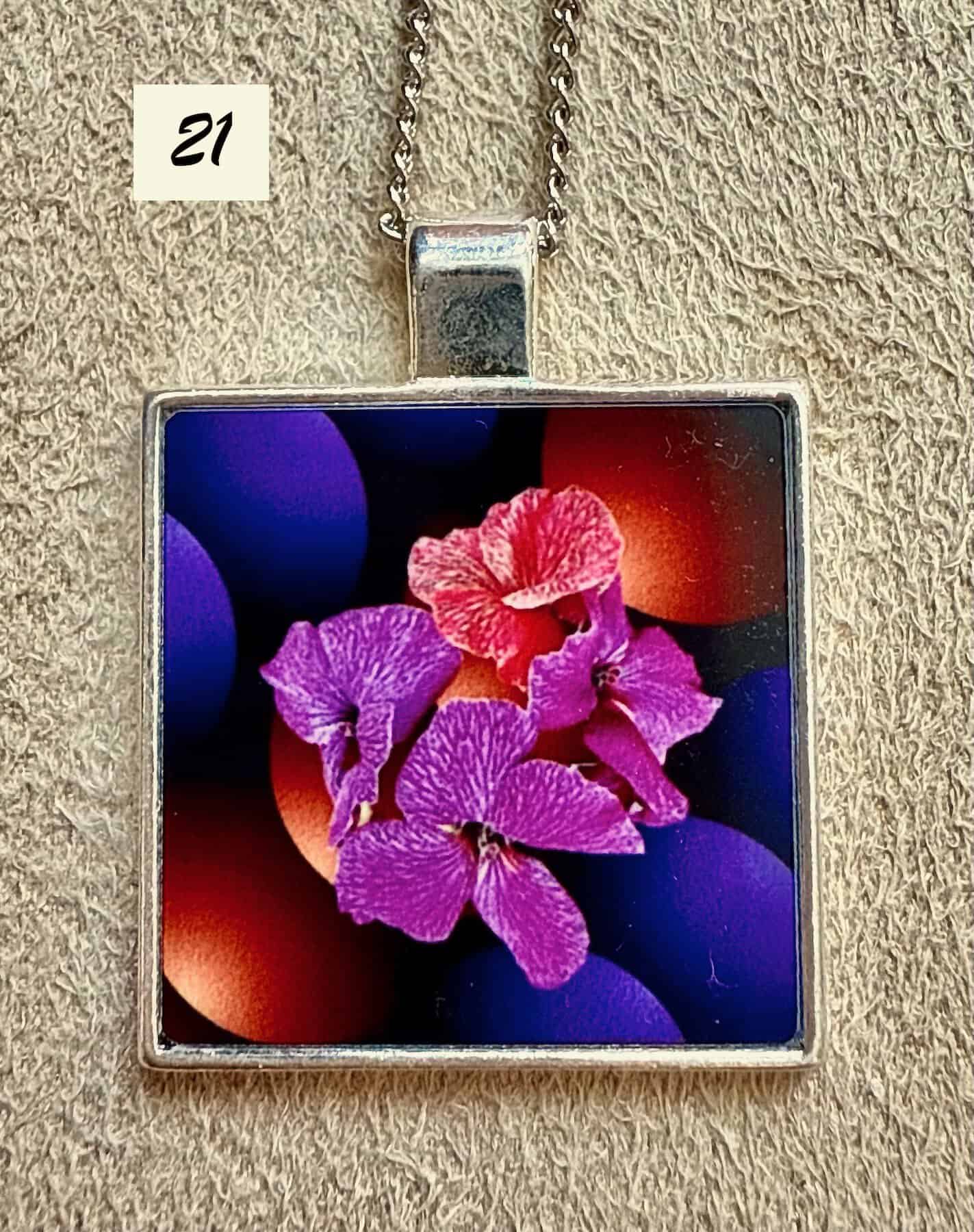Metal Photographic Necklaces - Image 21