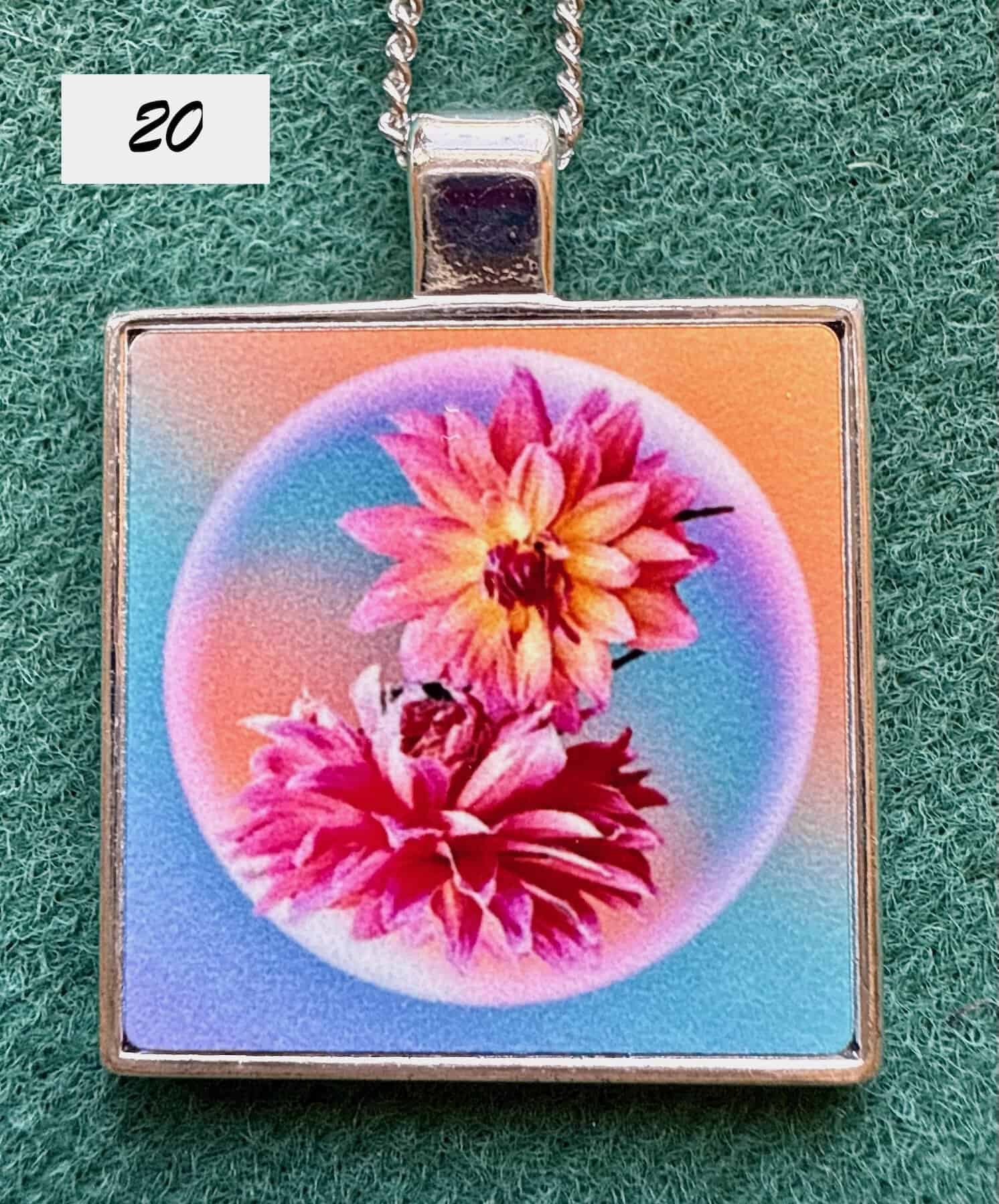 Metal Photographic Necklaces - Image 20
